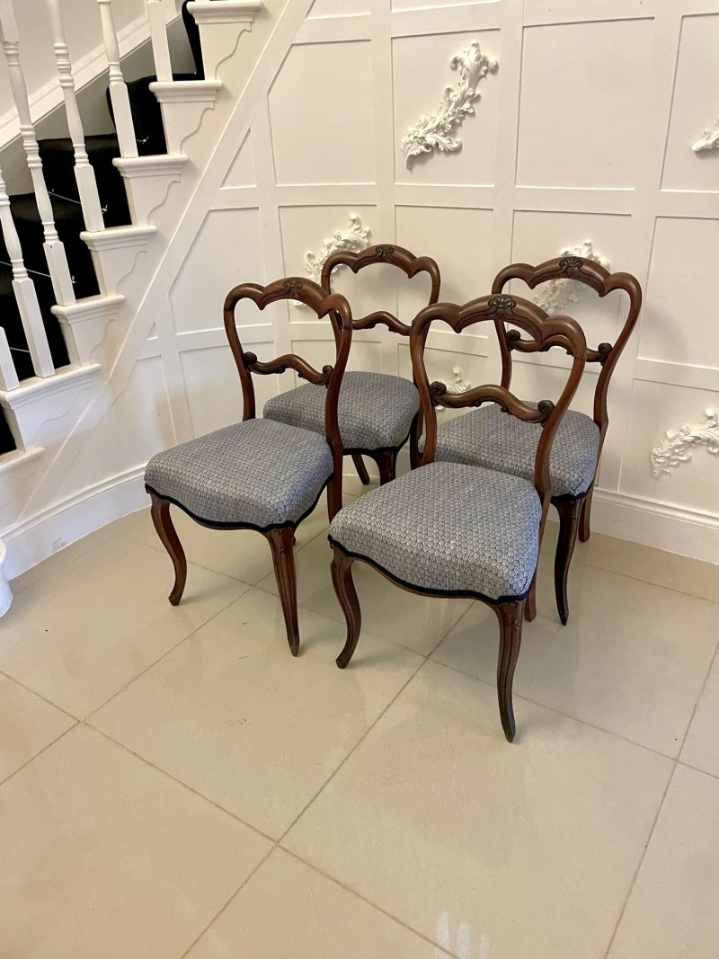 Set of 4 Antique Victorian Quality Rosewood Dining Chairs